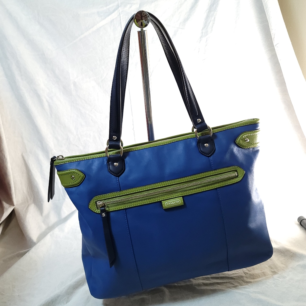 Nwot Coach Smooth Leather Color Block Tote